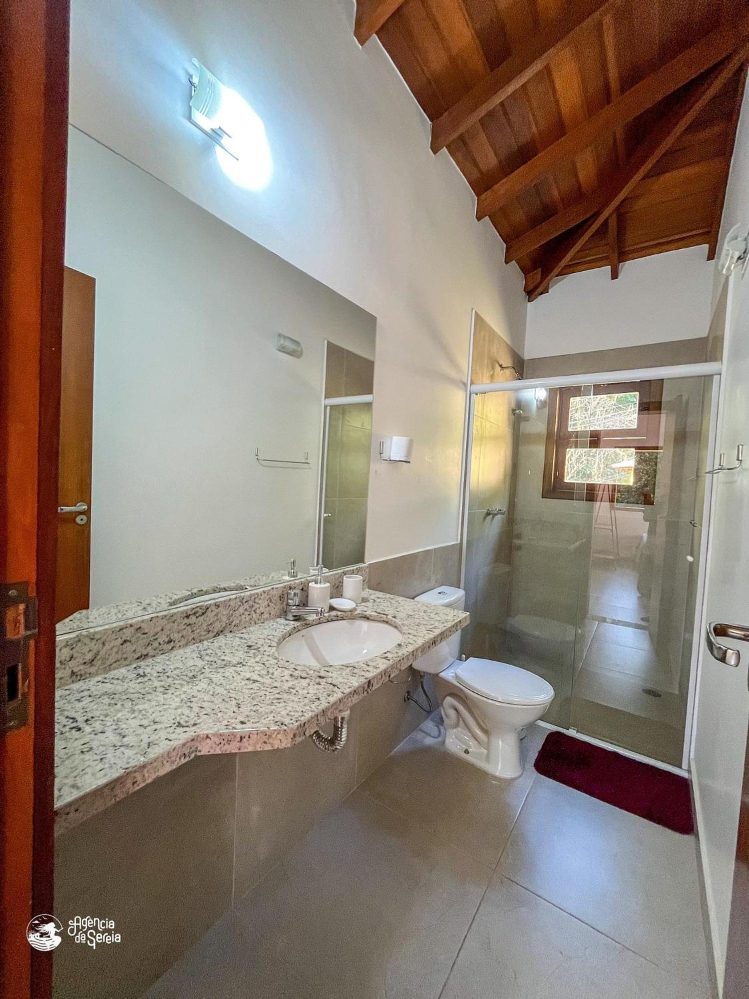 Linda Casa Com Varanda Gourmet Em Condominio Ilhabela Luaran gambar